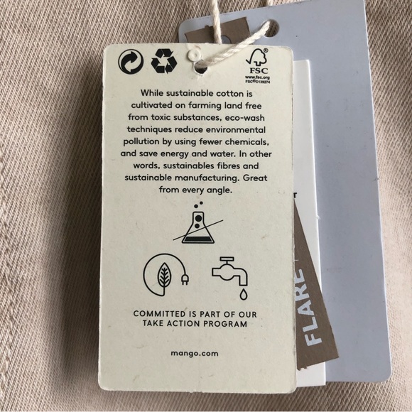 BNWT Mango Sienna Flare Cropped High Waisted Jeans in Light Beige Women's 10 - Picture 12 of 16